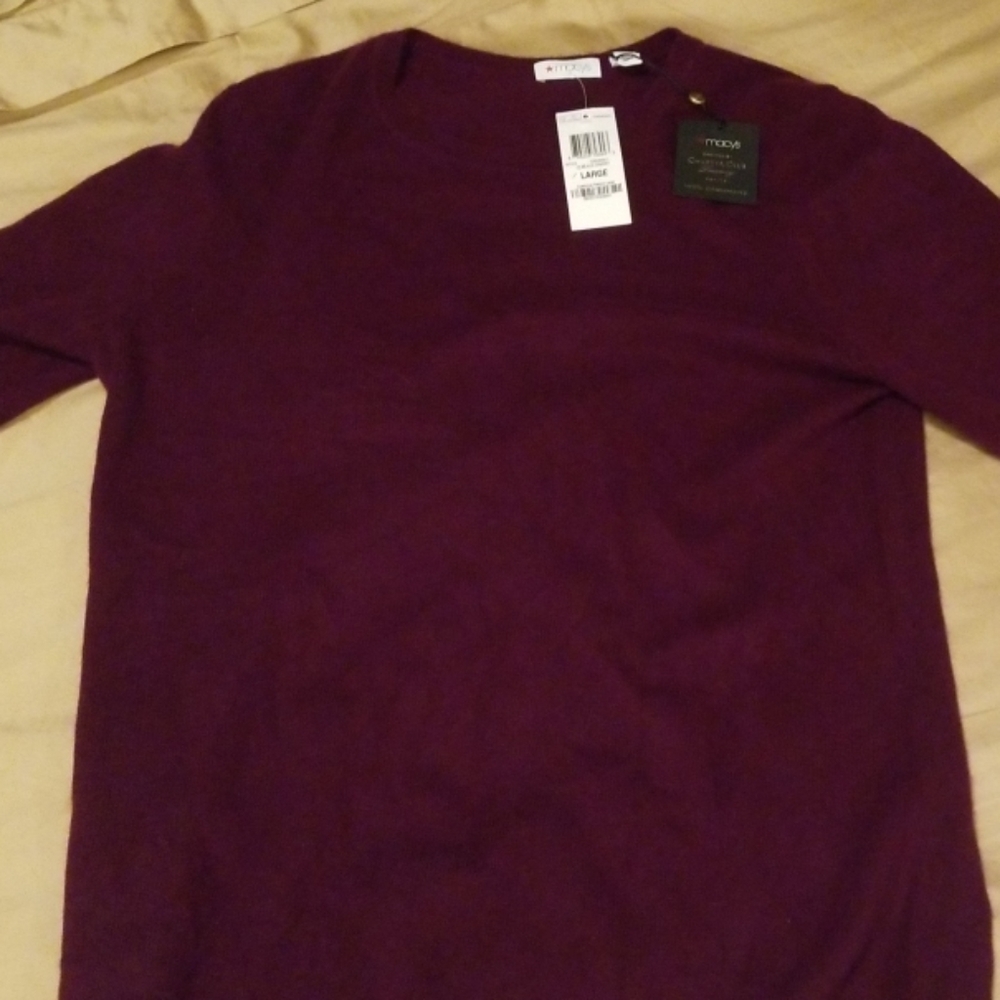Cashmere sweater